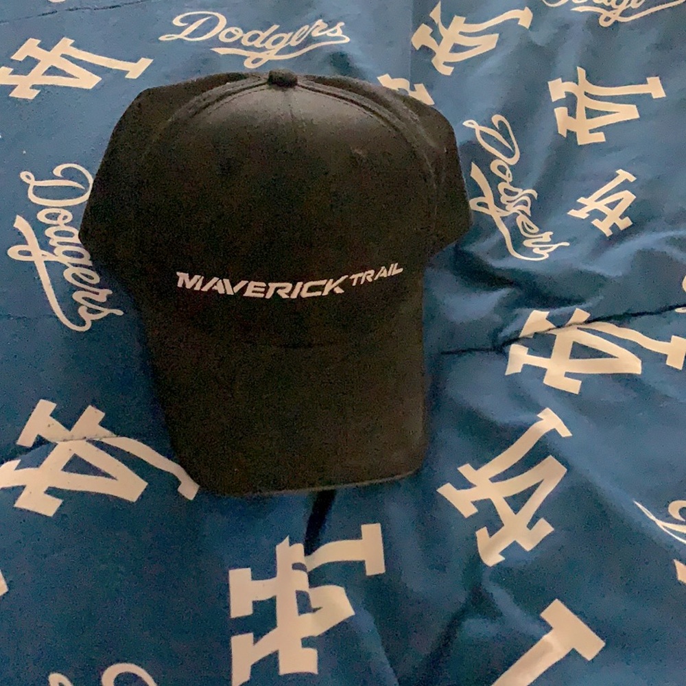CAN-AN Maverick Trail hat…